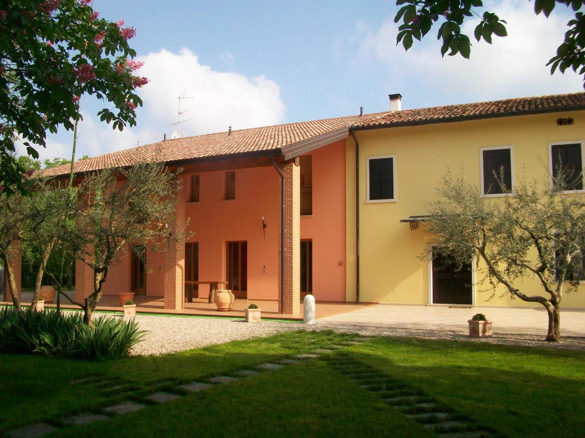 Agriturismo Radaméz Monzambano Exterior foto